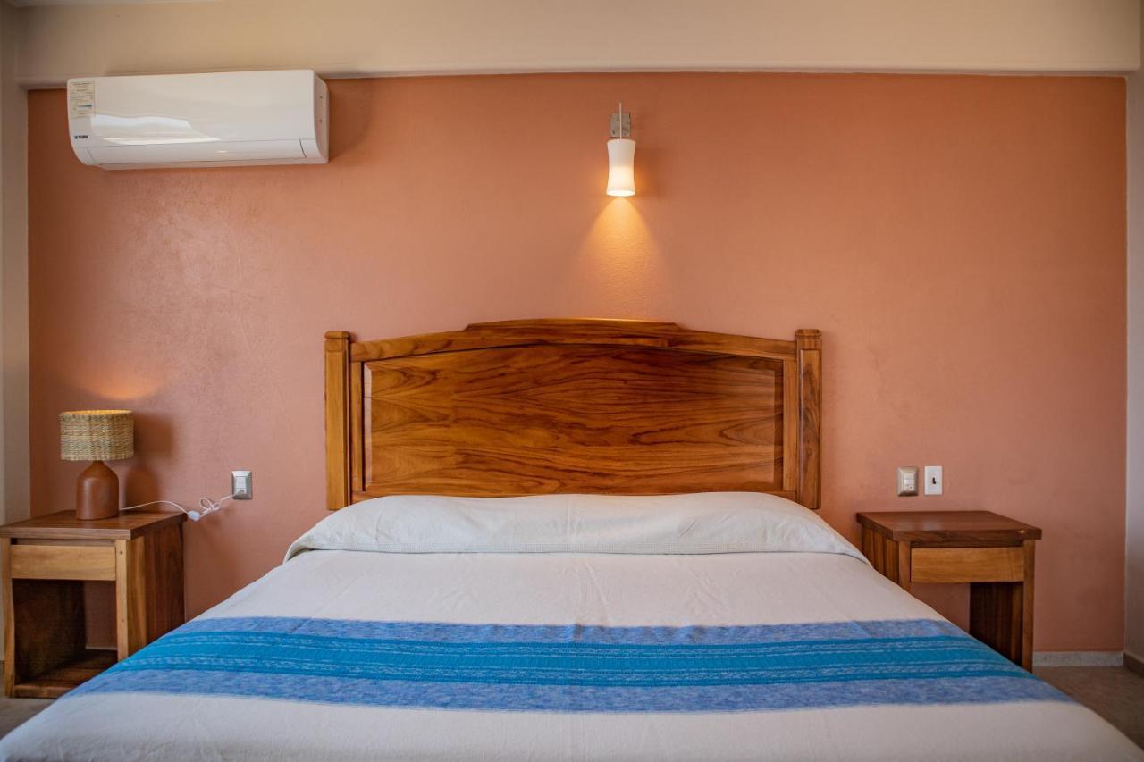 Hotel El Mirador Пуэрто-Эскондидо Экстерьер фото